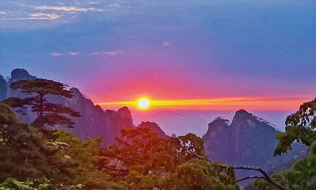 漯河到黄山旅游团景点：黄山日出