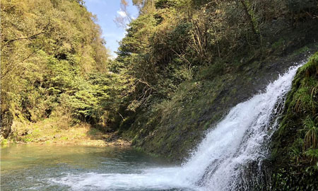 许昌到黄三日游旅游景点：翡翠谷 图示