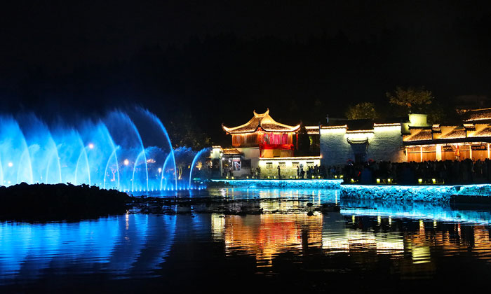 西递风景区夜色