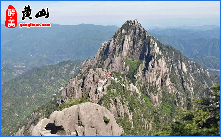 黄山莲花峰图