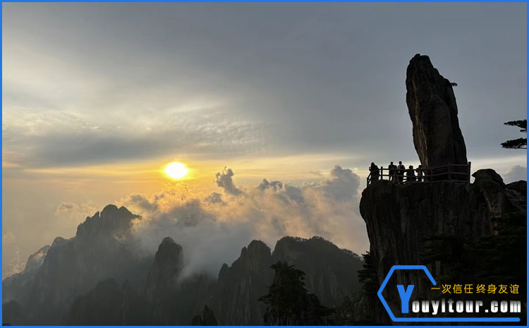 黄山风景区-飞来石 图示